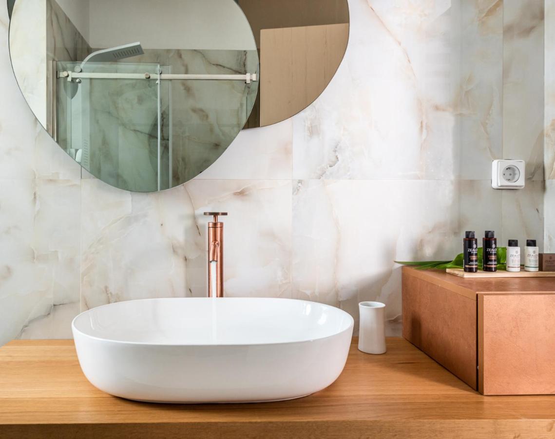 Milos Zen Suites Αδάμας Εξωτερικό φωτογραφία